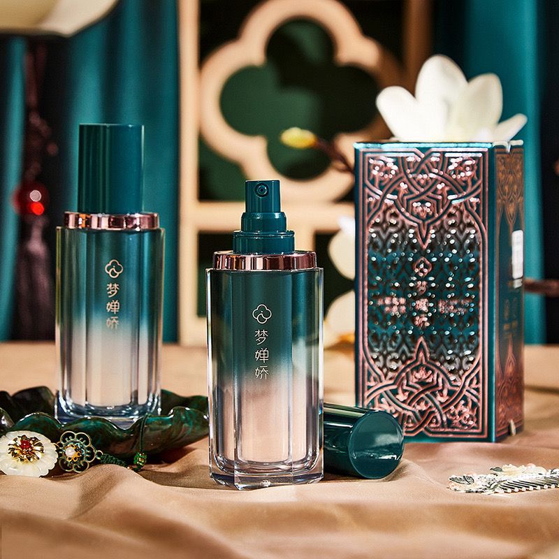 梦婵娇b霜丝雾柔粉底液保