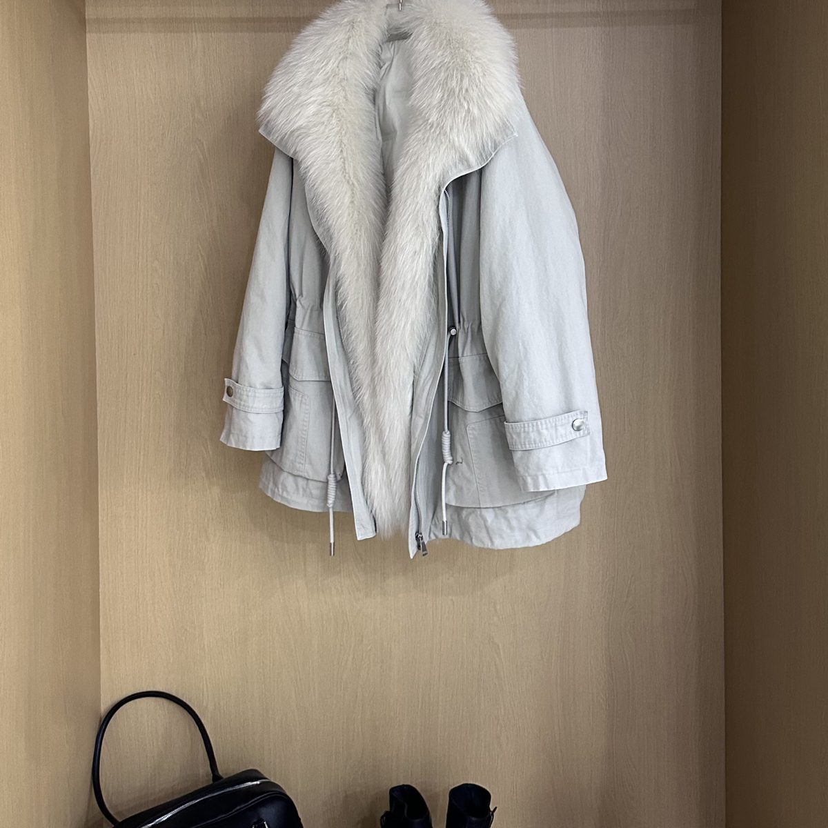 米米小众设计套(配可拆卸狐狸毛)(大货布收版不排单)CLD3656998