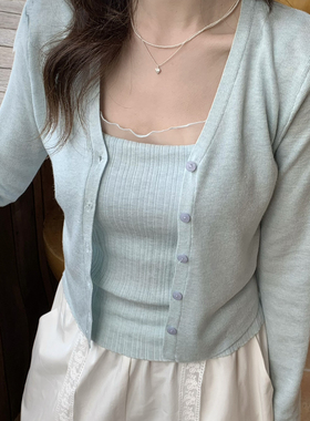 米米清新排扣针织开衫+叠穿拼接蕾丝花边吊带背心两件套套装2935S