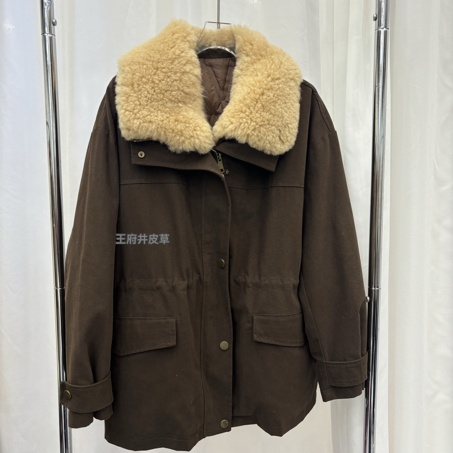 米米复古巴恩风保暖羽绒服外套(不可拆卸羊毛真毛毛领)536