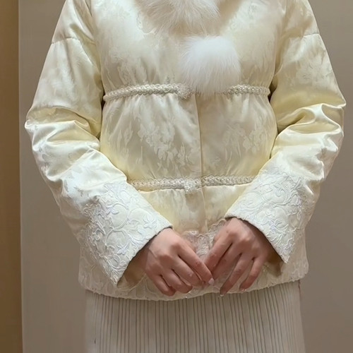 米米款羽绒服外套羽绒服(配真狐狸毛领可拆卸)(含50白鸭绒)MF-019