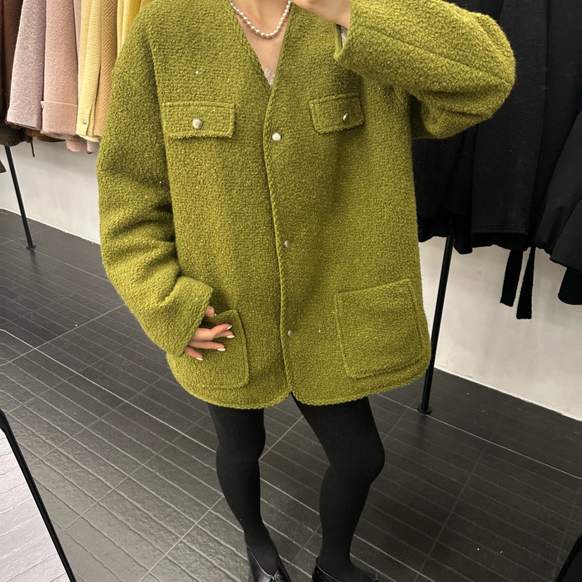 米米店冬上新法式气质设计感夹棉短外套（含34羊毛）81752