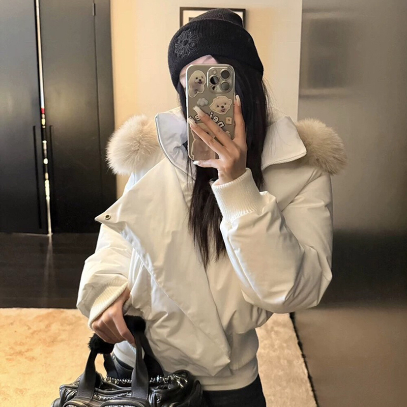 米米店绗缝设计连帽保暖羽绒服外套(配可拆仿毛毛领)2545