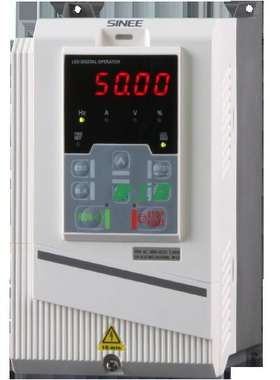 全新正弦变频器1.5KW EM600-1R5-3B 380V
