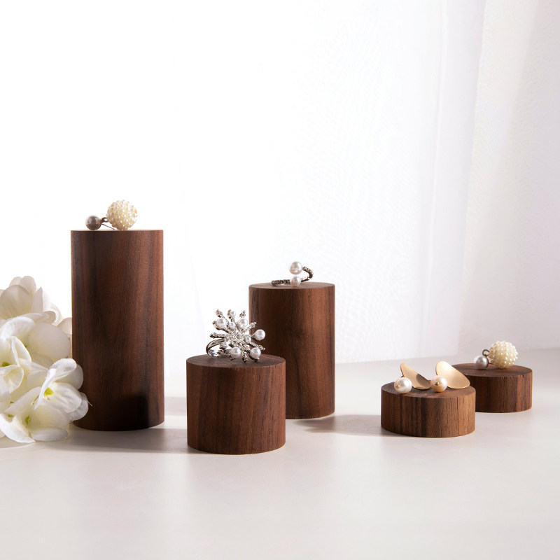 极速锦瑟陈e列 饰品收纳展示架戒指耳环拍摄道具轻奢胡桃木圆柱首,饰品/流行首饰/时尚饰品新,首饰展示架,淘宝优惠券,粉丝福利购,淘宝优惠卷