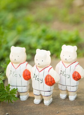 木雕篮球熊小兔人桌面摆件