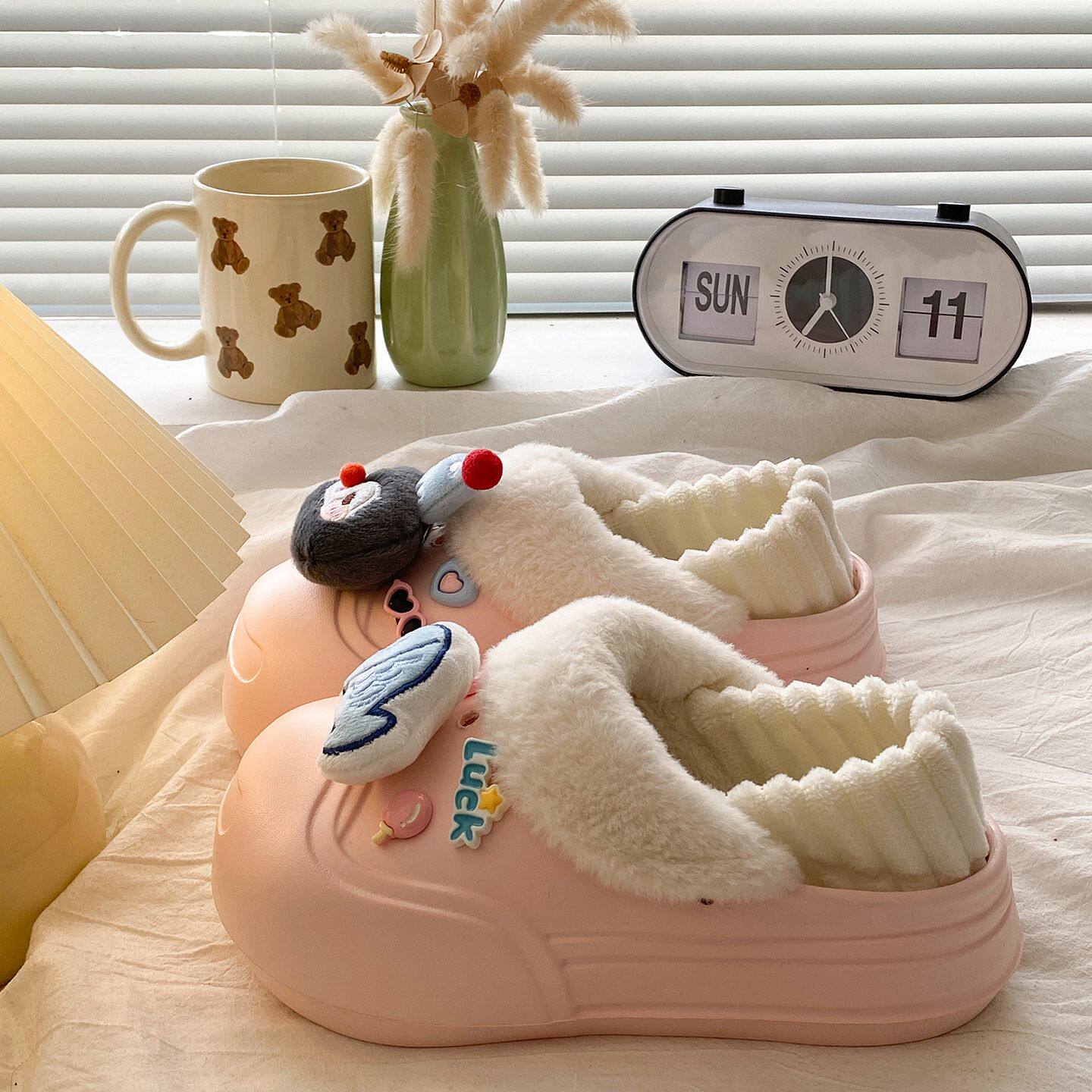 可拆卸EVA冬日外穿女款可爱企鹅小鱼加绒保暖毛茸茸包脚跟棉拖鞋