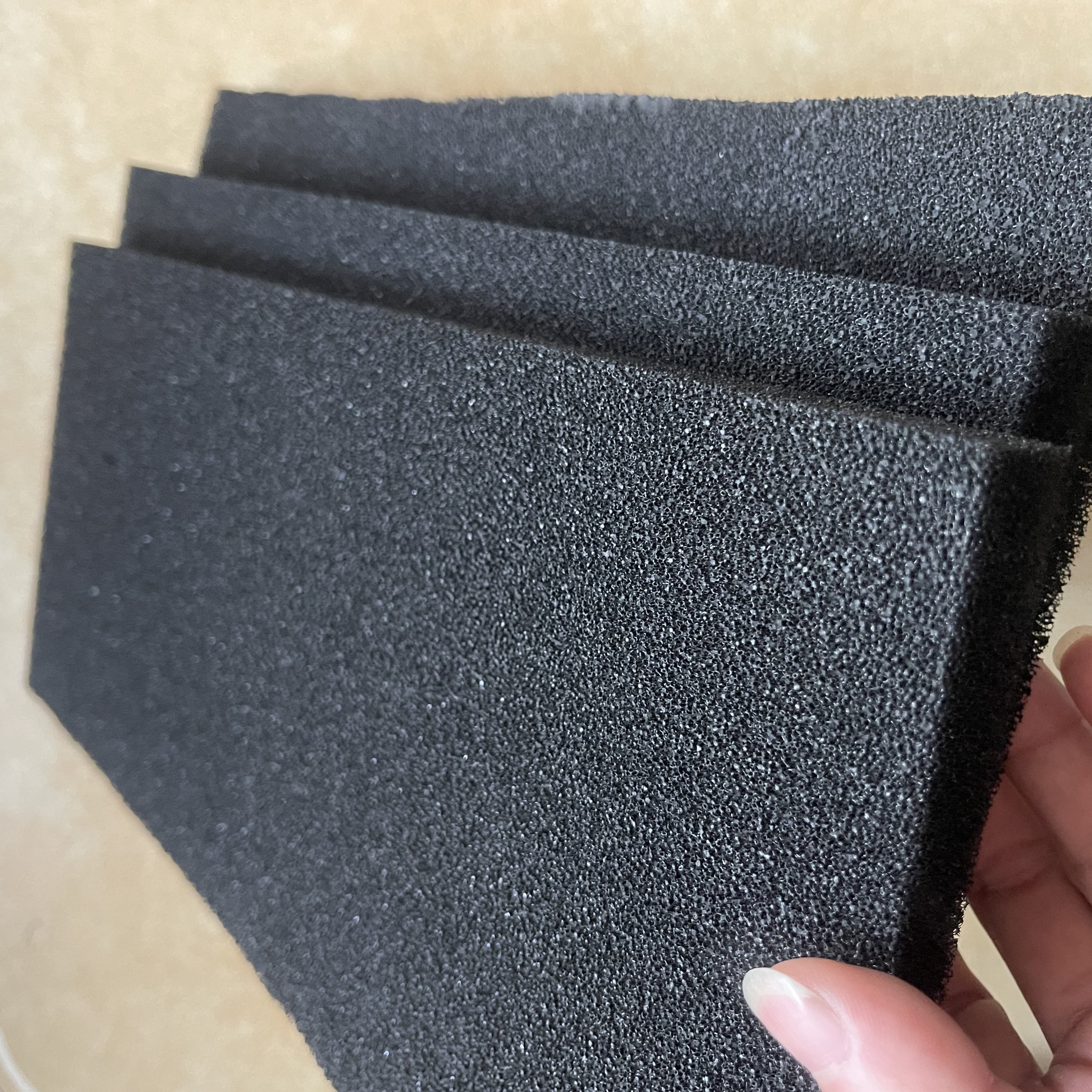 防火聚氨酯阻燃海绵高密度电箱防尘净化废气黑色蜂窝活性炭过滤棉