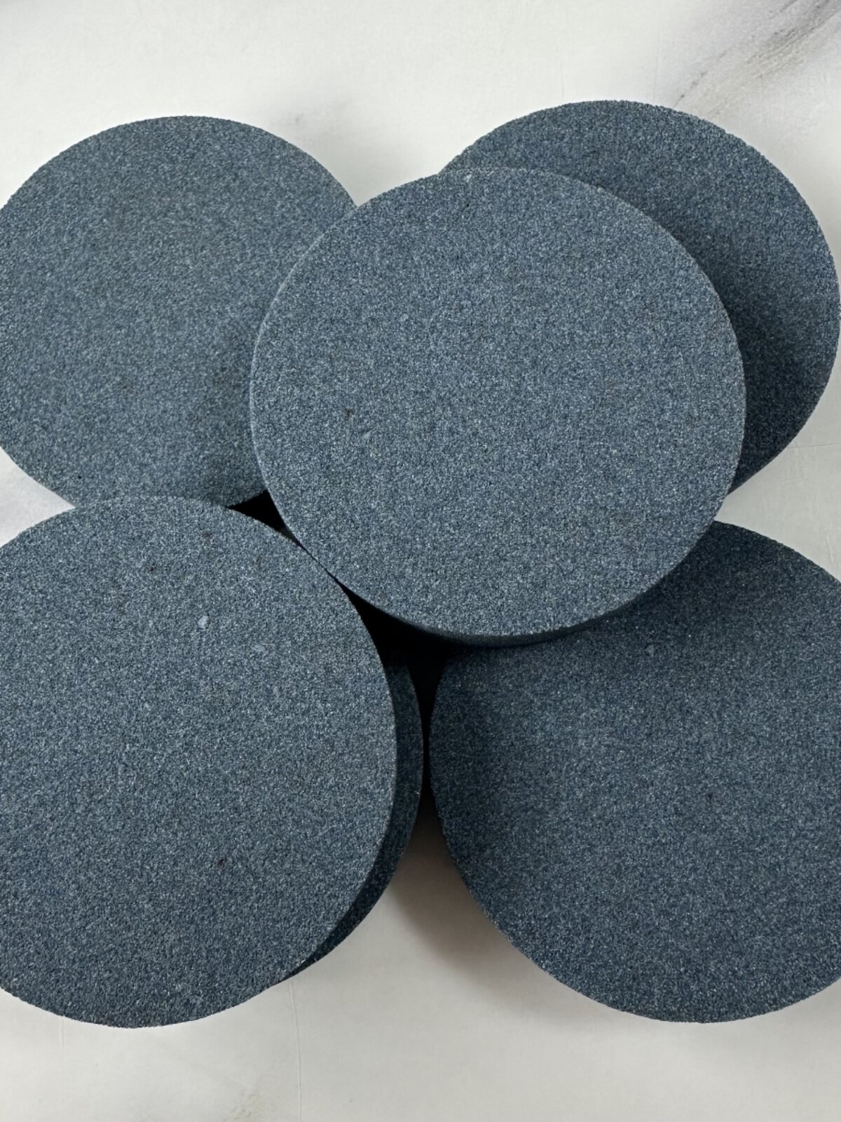 微孔陶瓷纳米极氧化铝透气多孔泡沫陶瓷吸盘碳化硅陶瓷膜板过滤片