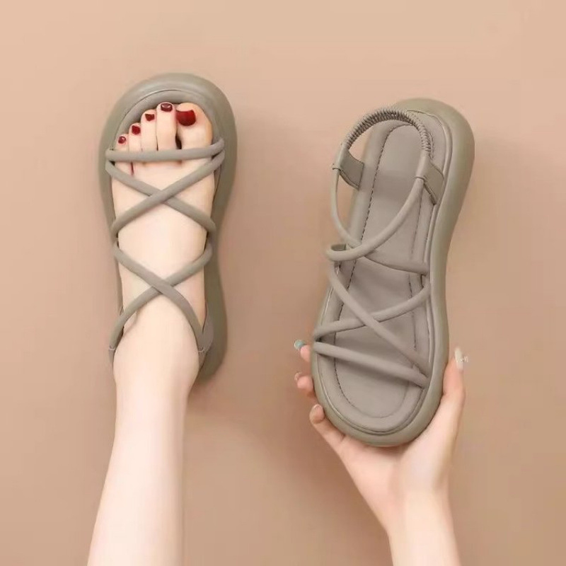 银色厚底凉鞋女夏外穿2024新款韩版复古配裙子百搭度假罗马