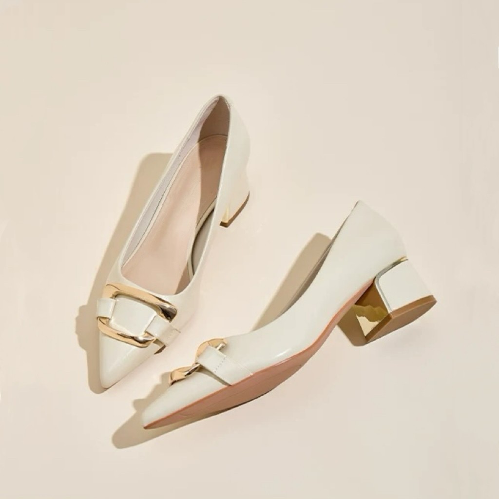 职业高跟鞋法式小众软皮黑色浅口尖头粗跟工作单鞋女2025年新款秋