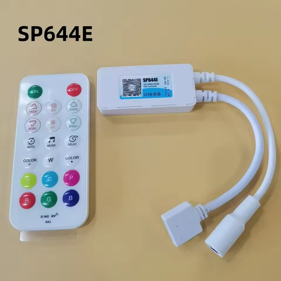 LED蓝牙RGBW四路控制器APP遥控