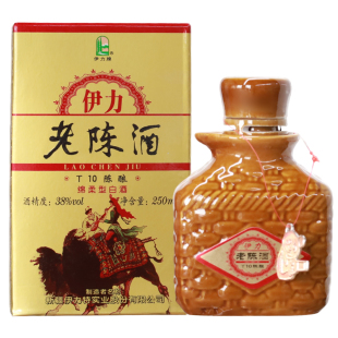 新疆伊力特T10陈酿老陈酒绵柔型白酒38度250ml半斤装小瓶酒正品