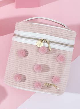 日本化妆包少女心便携大容量2026新款粉色手提旅行随身收纳包大号