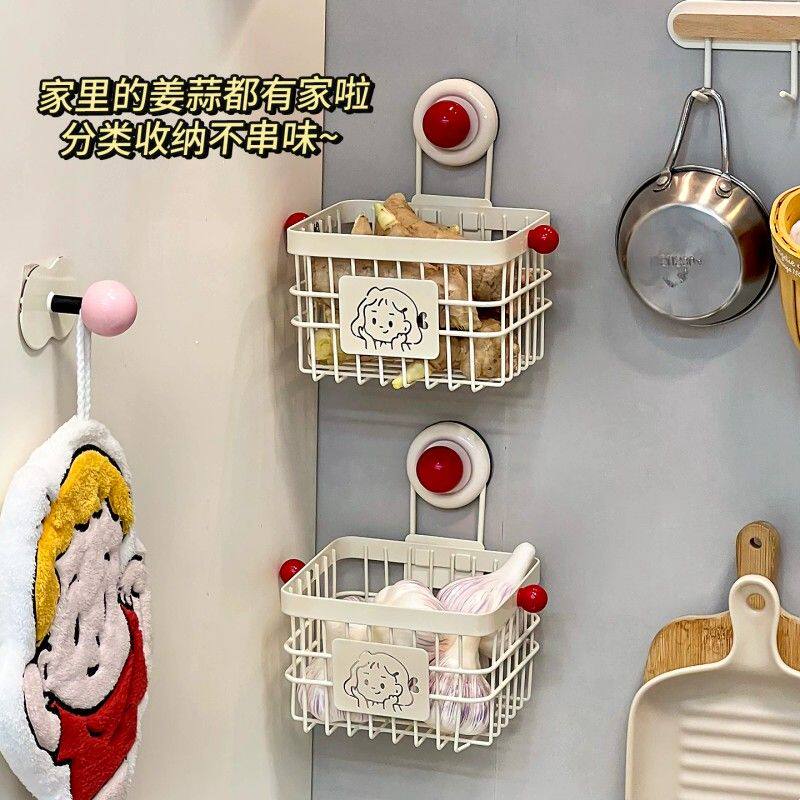 厨房葱姜蒜壁挂收纳筐免打孔家用大蒜生姜防串味分类收纳盒小挂篮