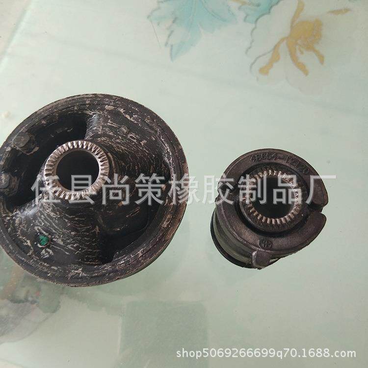 吉利远景帝豪F3花冠下支臂胶套三角臂衬套48655-12170