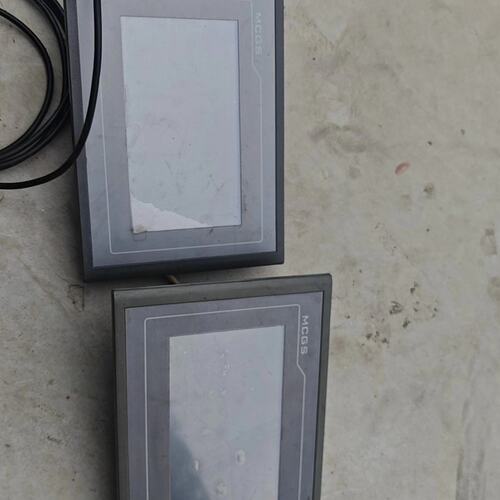议价MCGS触摸屏TPC7062TD和TPC7062TX，二可维修