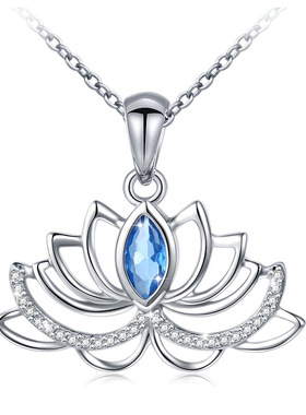Elegant High-end Lotus Necklace High-end Light Luxury