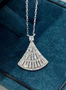 Skirt Fan-shaped Necklace Ladder Square Diamond Small Skirt