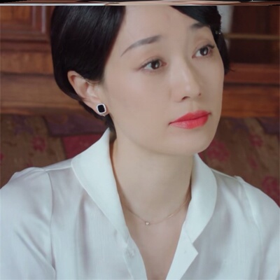 极速Cheongsam beauty exploration same necklace Ma Yili Su We