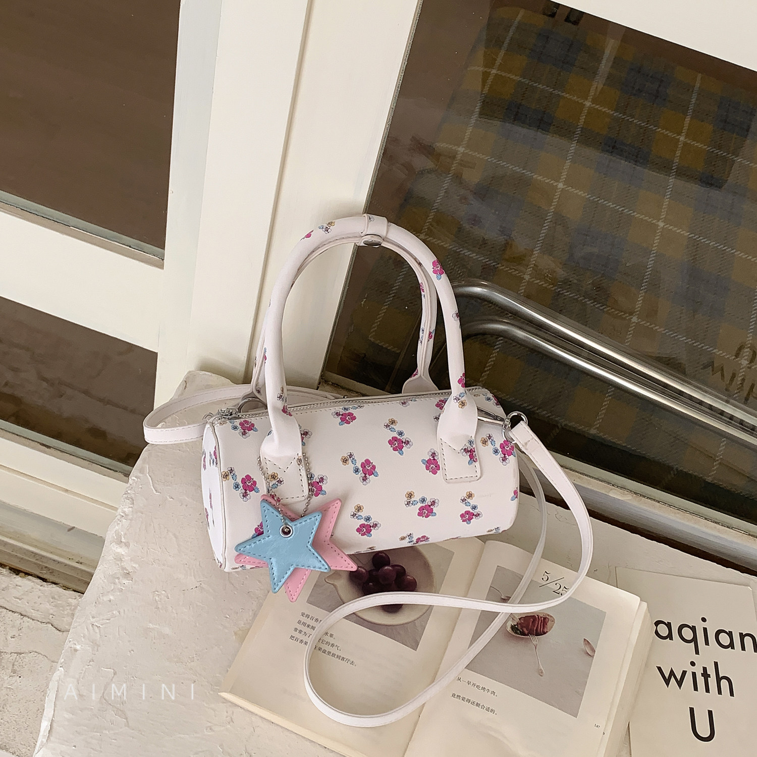 森系小花手提包女小包圆筒包2026春季新款时尚百搭日常通勤斜挎包