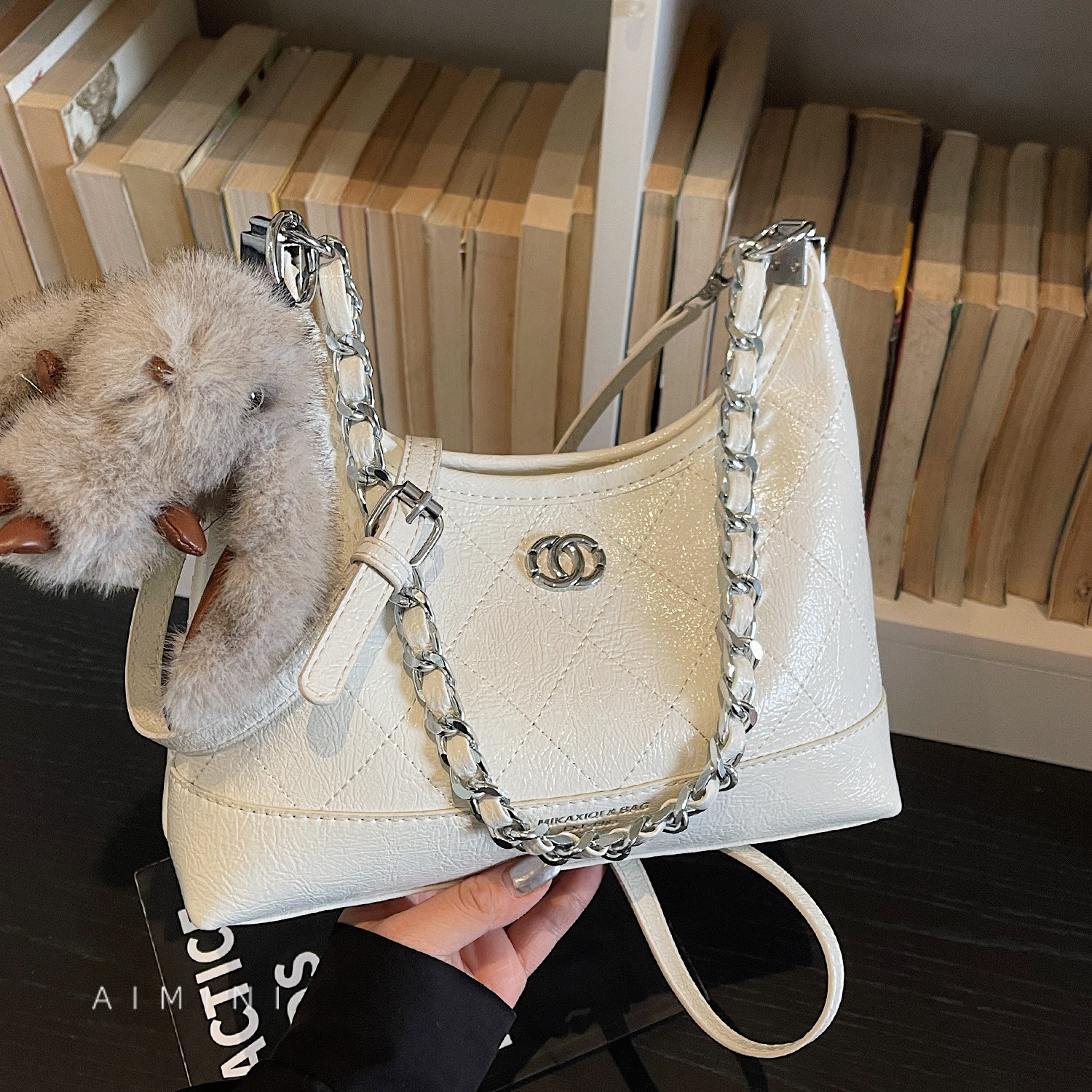 高级感菱格链条腋下包女2026春季新款时尚百搭日常通勤单肩斜挎包