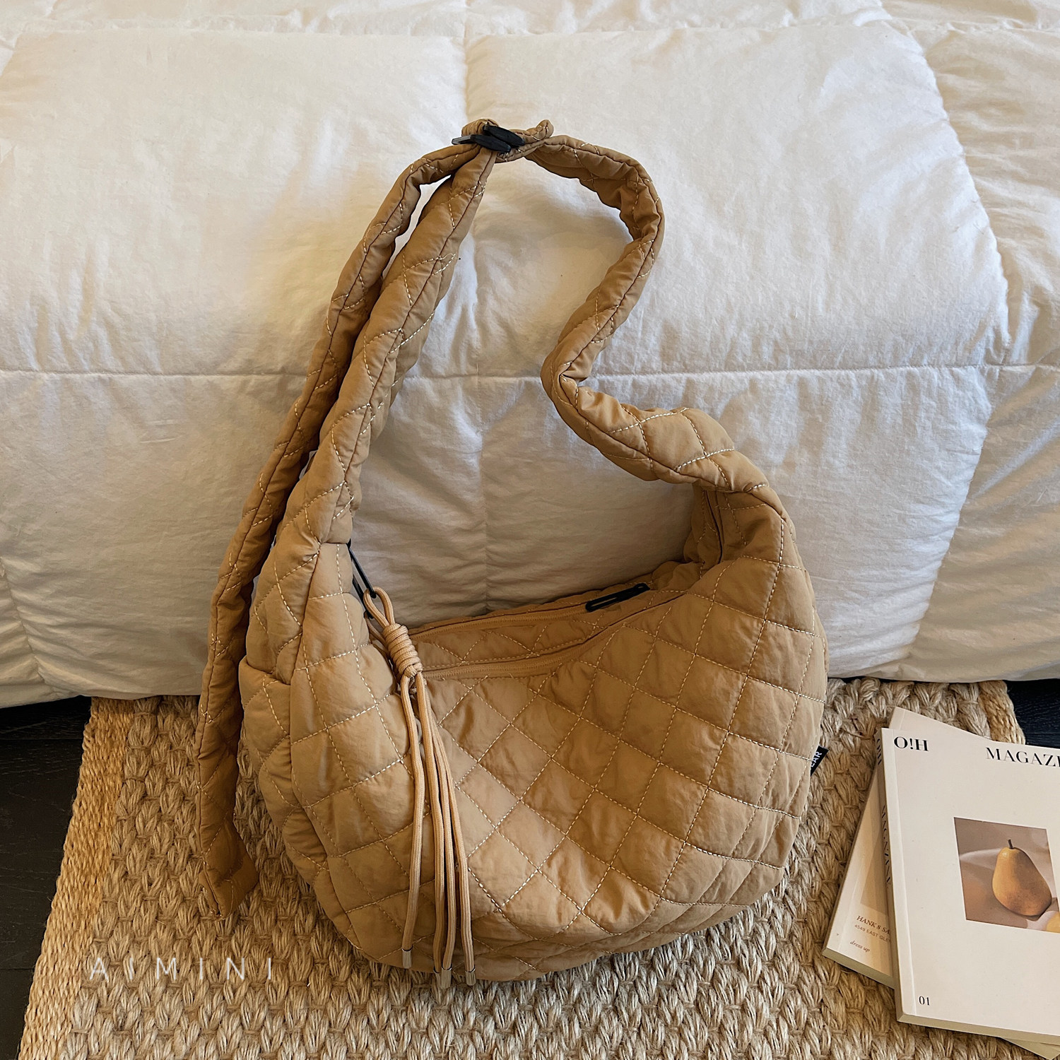 冬季菱格棉服饺子包女大容量斜挎包2025新款时尚百搭日常通勤单肩