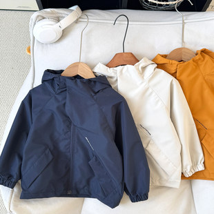 儿童冲锋衣2026春秋新款男童连帽夹克衫 宝宝洋气外套耐磨拉链衫