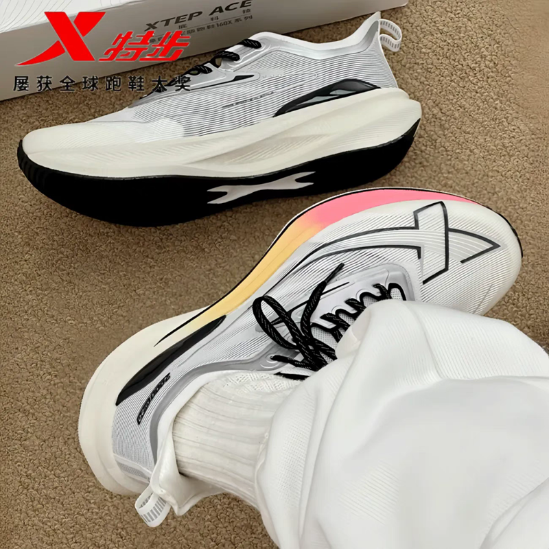 特步两千公里男款跑鞋运动鞋官方