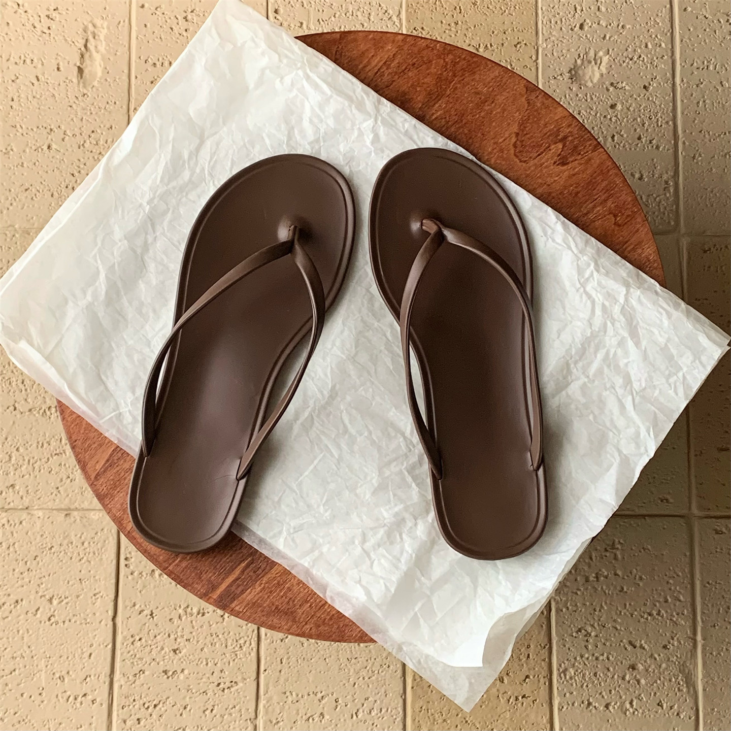 百搭平底凉拖鞋度假韩版防滑海边2026新款夹脚夏季户外女士人字拖,居家布艺,居家凉拖/凉鞋,淘宝优惠券,粉丝福利购,淘宝优惠卷