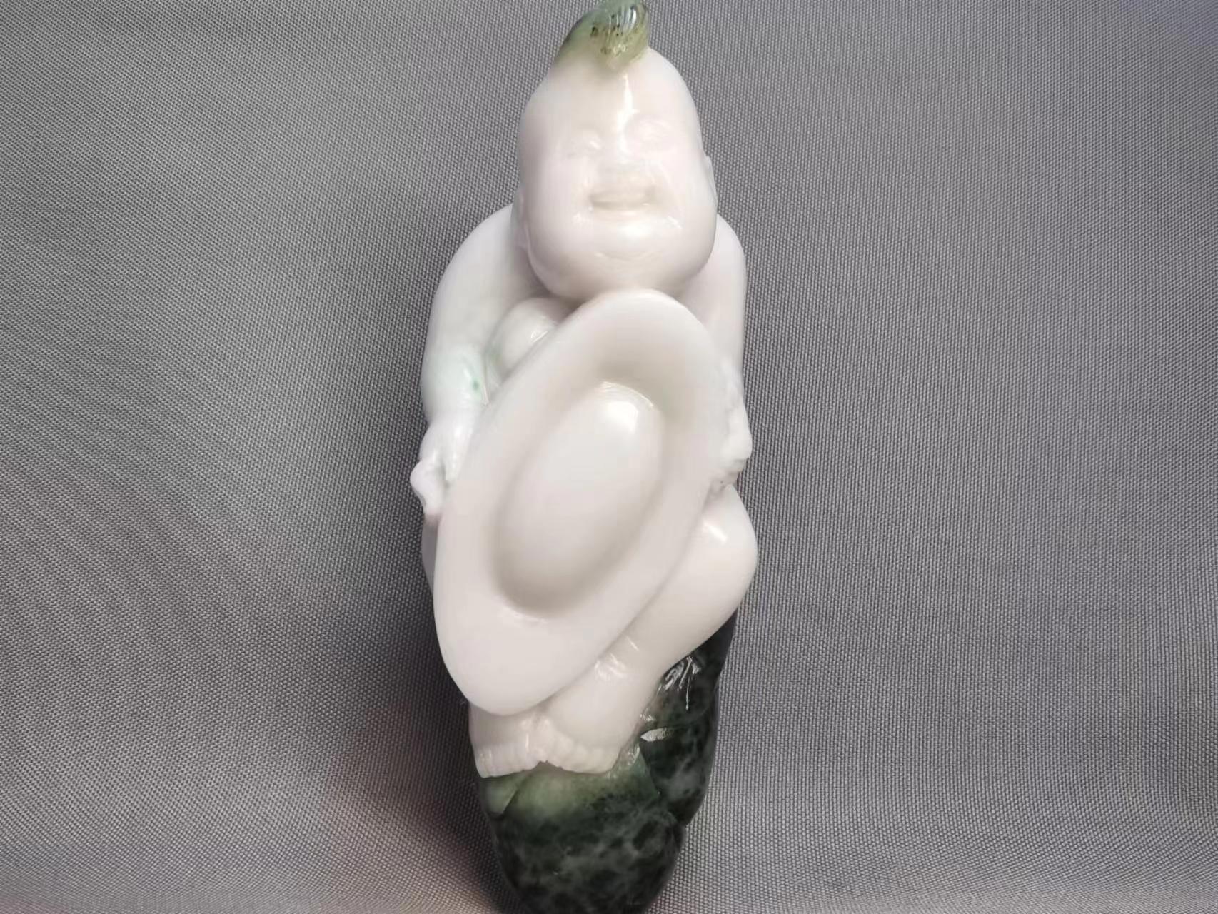 独山玉粉底手把件  招财童子