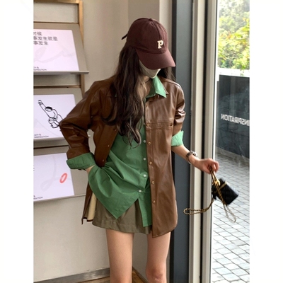 级感绿色长袖衬衫棕色皮衣夹克外