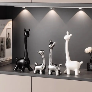 轻奢简约大气一家小鹿四件套装客厅摆件酒柜电视柜装饰品乔迁礼品