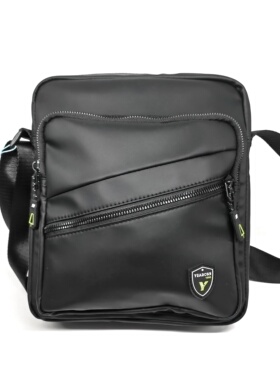 意尔康男包2025年秋季新款男士包包休闲时尚斜跨包单肩包55A17614