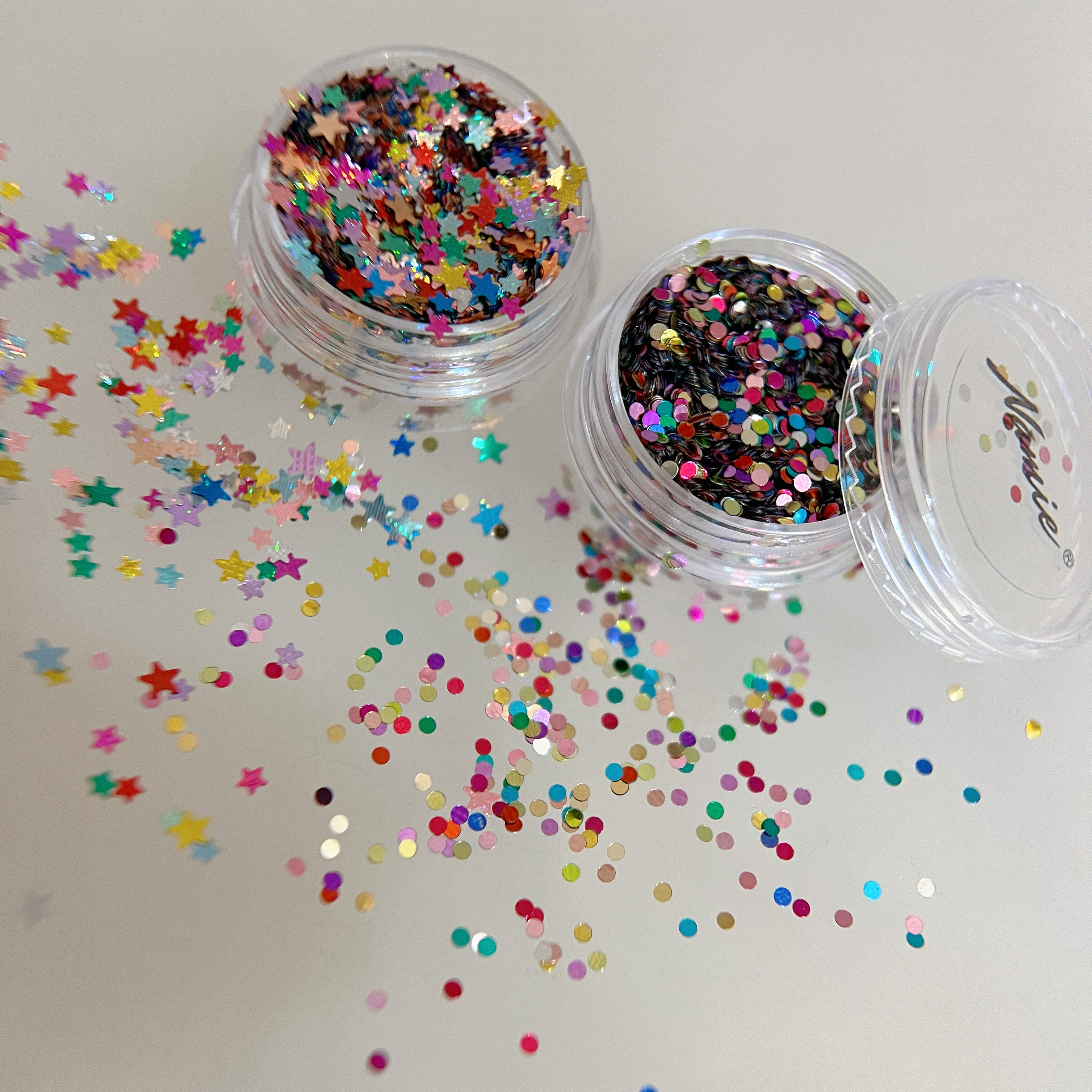 Namie 韩系INS风彩色混合爆闪镭射星星1mm圆点美甲亮片指甲装饰