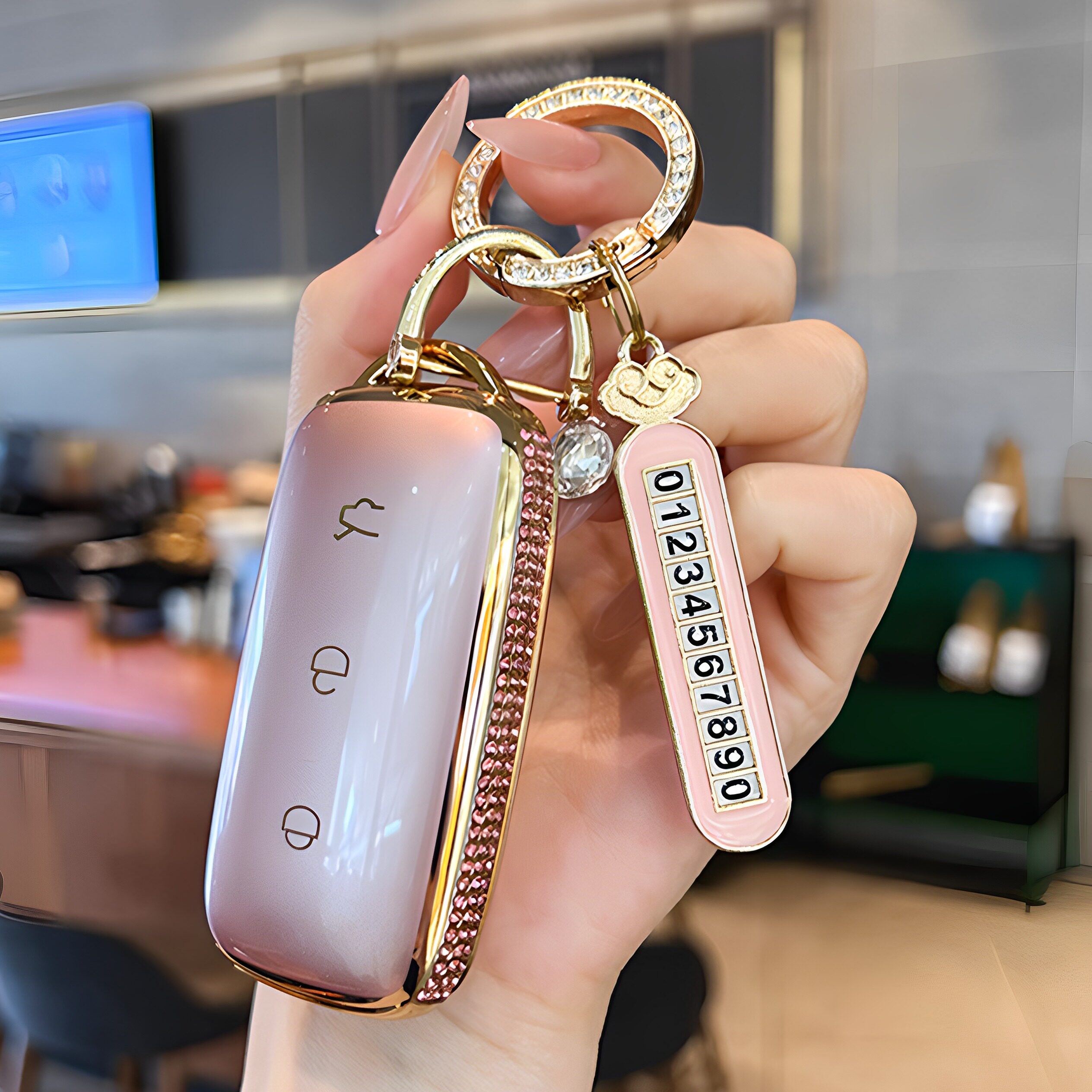 适用吉利银河L7钥匙套e5银河L6银河e8女车扣星耀8星舰7高档壳包