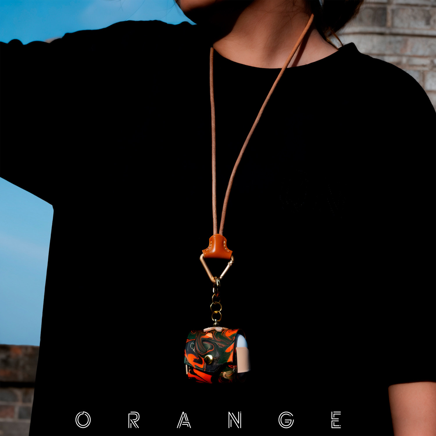 大橙手工适用于AirPods pro1234苹果新款头层保护套耳机壳个性腕带无线蓝牙耳机水染高级感原创真牛皮创意,3C数码配件,耳机保护套,淘宝优惠券,粉丝福利购,淘宝优惠卷