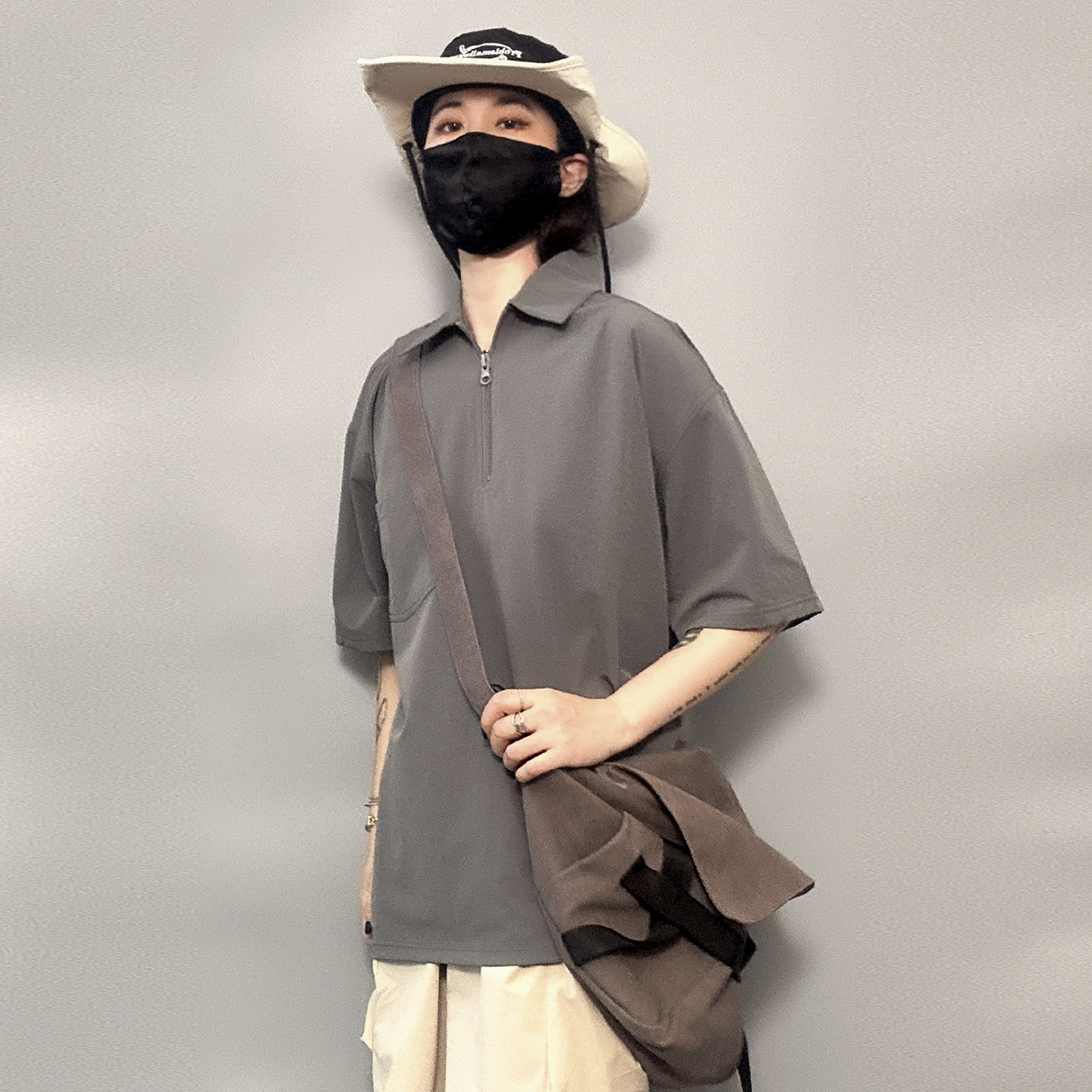 简约休闲通勤短袖polo衫男女同款