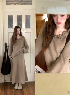 soolrok 松未韵一 温柔山茶花V领针织套装女上衣高腰鱼尾长半裙