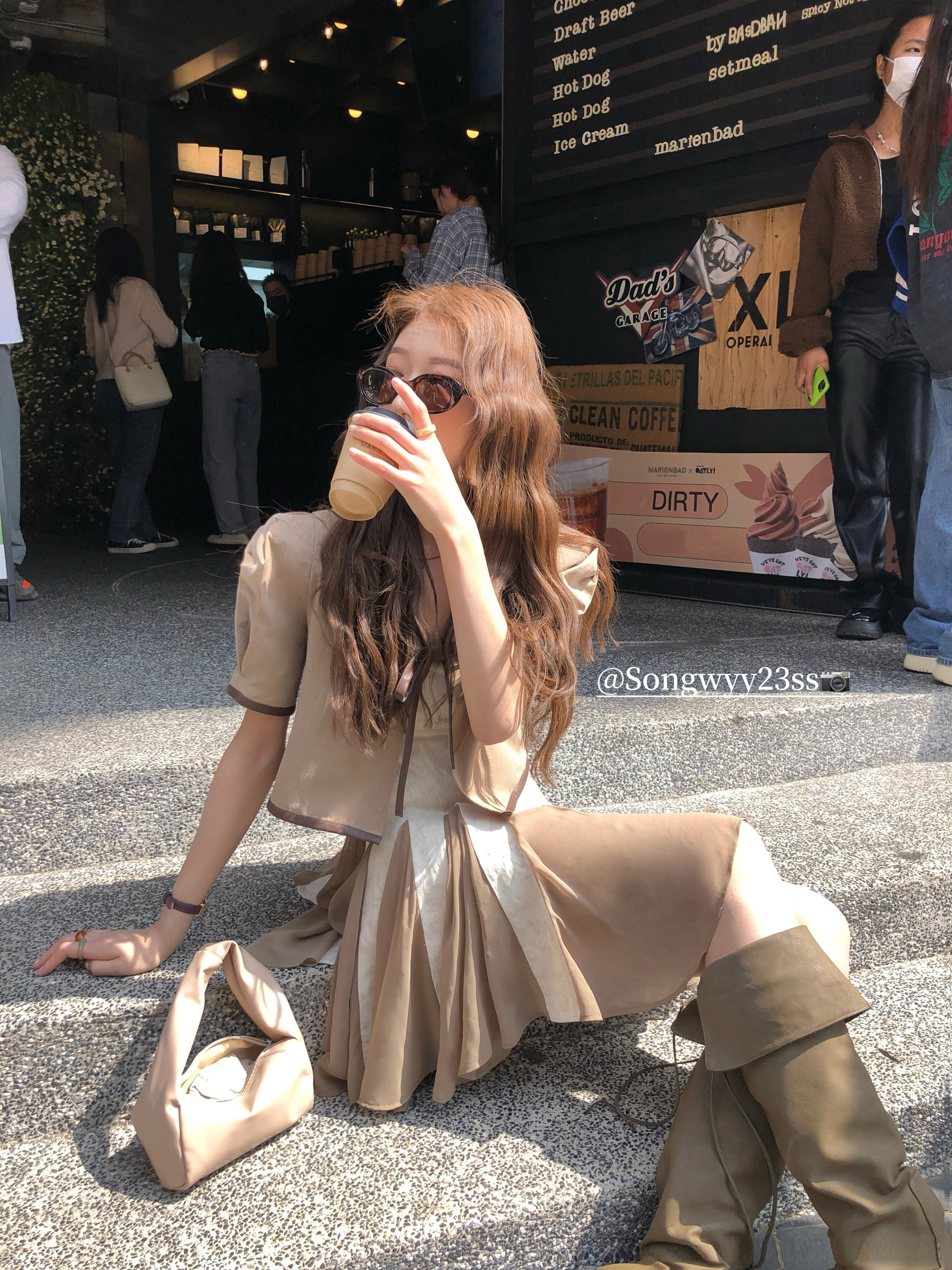 soolrok松未韵一拼接刺绣连衣裙