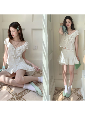soolrok 松未韵一   翻领蕾丝拼接泡泡袖系带上衣木耳边裙裤套装