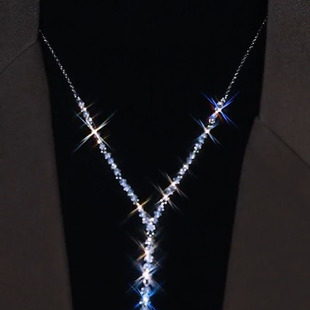 时尚百搭小众设计师大气锆石超闪毛衣链秋冬高级感长款项链配饰女