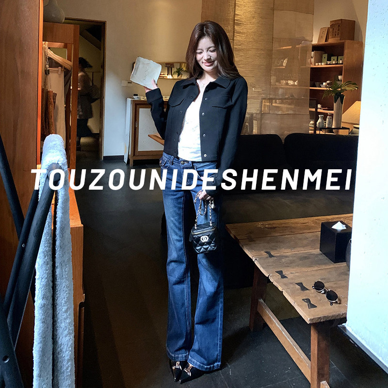 韩团同款设计感微喇牛仔裤女2026秋中腰修身显高显瘦性感拖地长裤