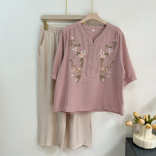 中年妈妈夏季套装苎麻刺绣上衣