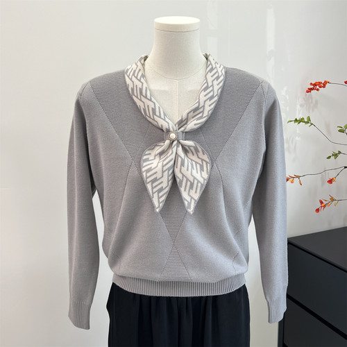 时尚妈妈秋装长袖针织衫打底上衣