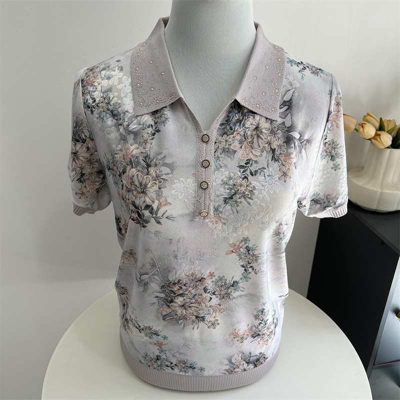 妈妈夏装2025新款短袖T恤中老年人上衣服女奶奶夏季冰丝薄款小衫