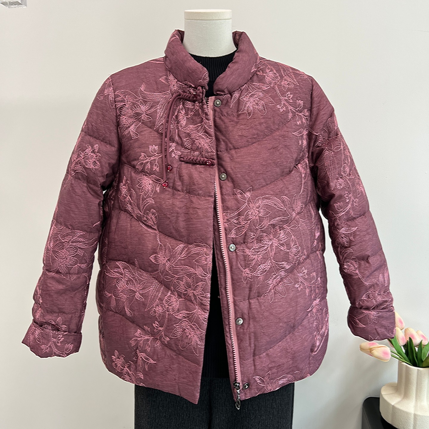 中老年人女冬装妈妈羽绒服短款秋冬季保暖外套老太太奶奶中式上衣