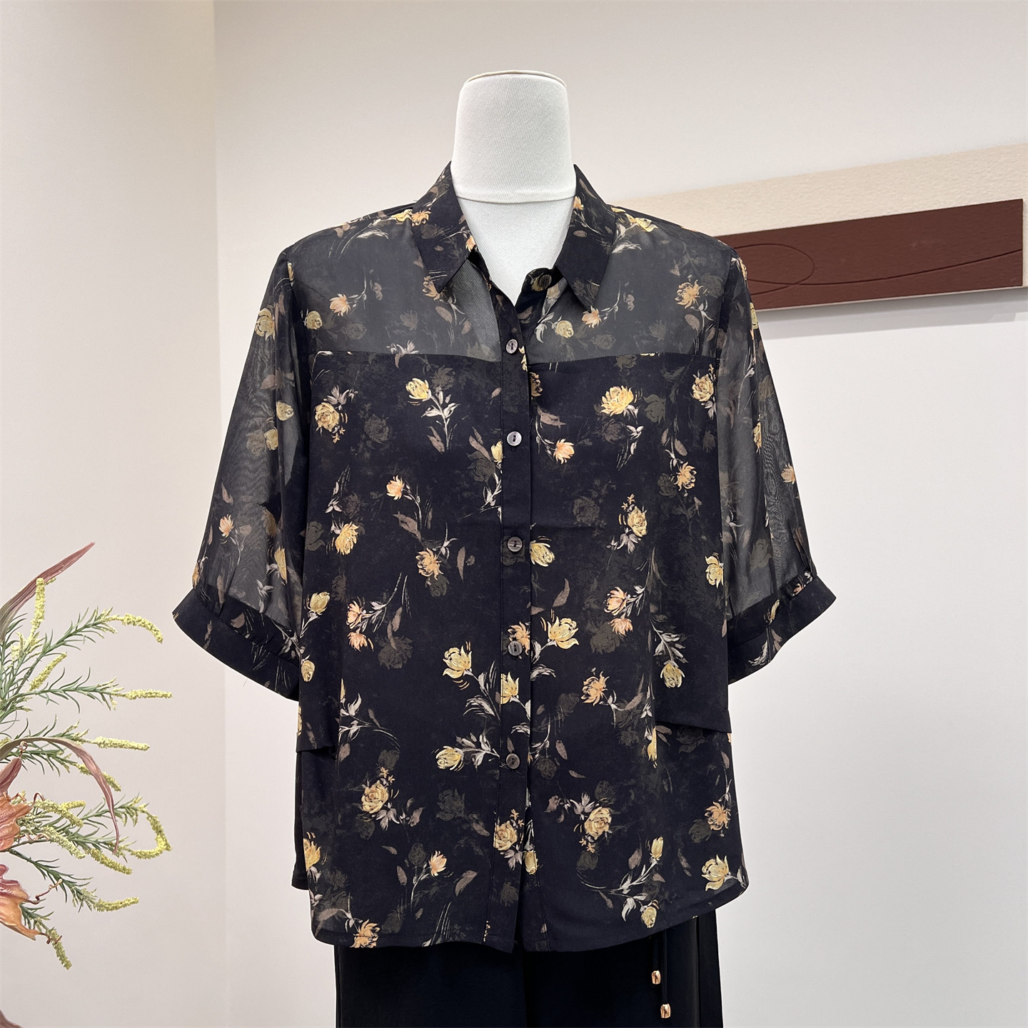 母亲节衣服妈妈夏装印花短袖衬衫