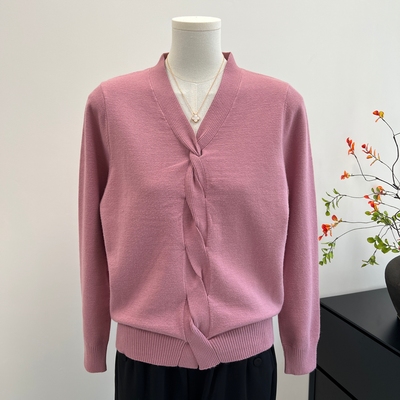 妈妈装秋季新款长袖针织上衣