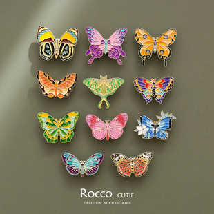 2024新款蝴蝶花朵胸针卡通可爱小昆虫金属徽章学生衣服包配饰扣针